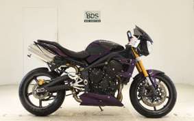 TRIUMPH STREET TRIPLE