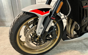 TRIUMPH TRIDENT 800 2026 L24P40