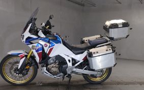 HONDA CRF1100L AFRICA TWIN 2020 SD10