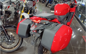 HONDA VFR800F 2017 RC79
