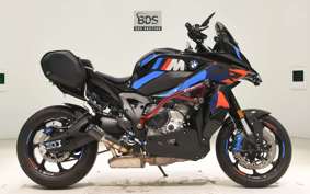 BMW M1000XR M Package 2025