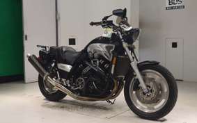 YAMAHA VMAX