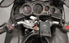 KAWASAKI ZZR1200 ZXT20C