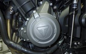 TRIUMPH TRIDENT 660 2021