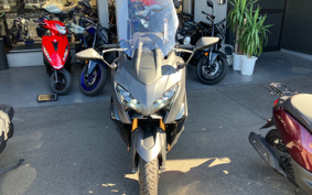 YAMAHA T-MAX 560 A 2026 SJ21J