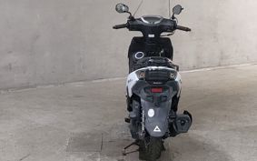 SUZUKI SU WISH LTD DV12B