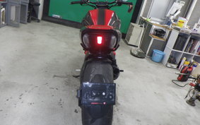 DUCATI DIAVEL Carbon 2014