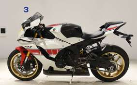 YAMAHA YZF-R1 2024 RN65J