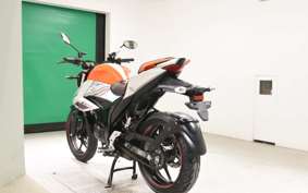 SUZUKI ジクサー150