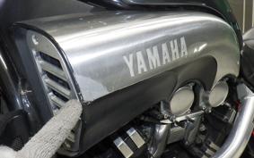 YAMAHA VMAX 2000 3UF