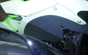 KAWASAKI ZX-25R 2004 ZX250E