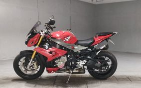 BMW S1000R 2015 0D02