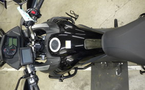 SUZUKI Vｽﾄﾛｰﾑ650XTA 2017 C733A