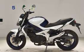 SUZUKI ｸﾞﾗﾃﾞｨｳｽ400 2010 VK58A