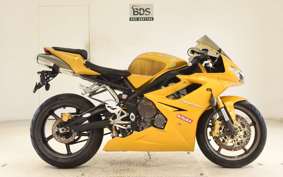 TRIUMPH DAYTONA 675