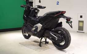 HONDA X-ADV 750 2026 RH21