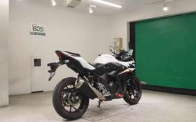 SUZUKI GSX250RA 2019