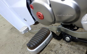 HONDA C125 SUPER CUB JA48