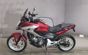HONDA NC750X 2016 RC90