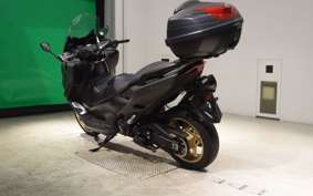 YAMAHA T-MAX 560 T 2021 SJ19J