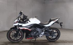 SUZUKI GSX250R DN11A