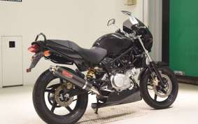 HONDA VTR 250 2015 MC33