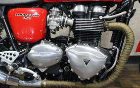 TRIUMPH THRUXTON 900 2012 TJ9147