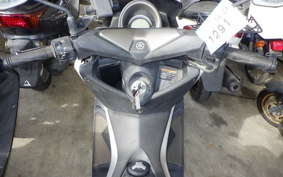 YAMAHA N-MAX 125 SE86J