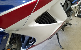 HONDA VFR800 2010 RC46
