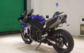 YAMAHA YZF-R1 2013