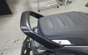 HUSQVARNA SVARTPILEN 250 2006