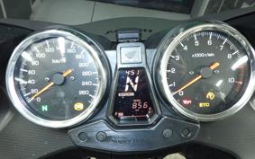 HONDA CB1300SB SUPER BOLDOR 2025 SC54