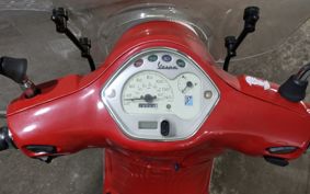 VESPA LX125 ..