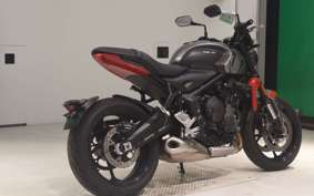 TRIUMPH TRIDENT 660 2021