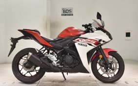 YAMAHA YZF-R25 2009 RG10J