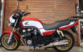 HONDA CB750 2006 RC42