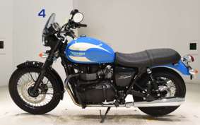 TRIUMPH BONNEVILLE SPIRIT 2015