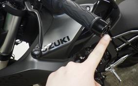SUZUKI GSX-8S 2023 EM1AA