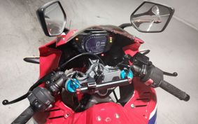 HONDA CBR250RR MC51