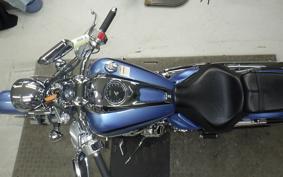 YAMAHA XV1900 RAIDER 2013