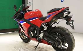HONDA CBR600RR 2024 PC40