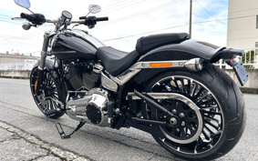 HARLEY FXBR 2026 YE9
