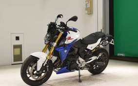 BMW F900R 2023