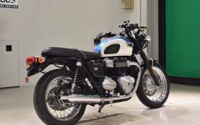 TRIUMPH BONNEVILLE T100 2020