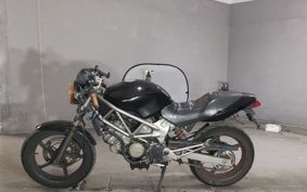 HONDA VTR 250 MC33
