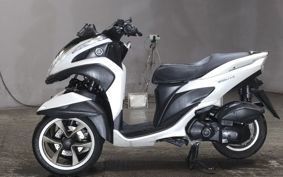 YAMAHA TRICITY 125 SE82J