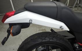 HONDA VTR 250 Gen. 2 2023 MC33