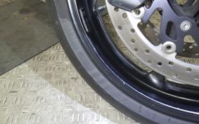 YAMAHA YZF-R1 2013