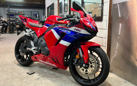HONDA CBR600RR ABS 2024 PC40