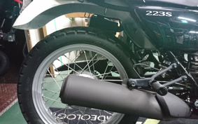 HONDA CB223S MC40